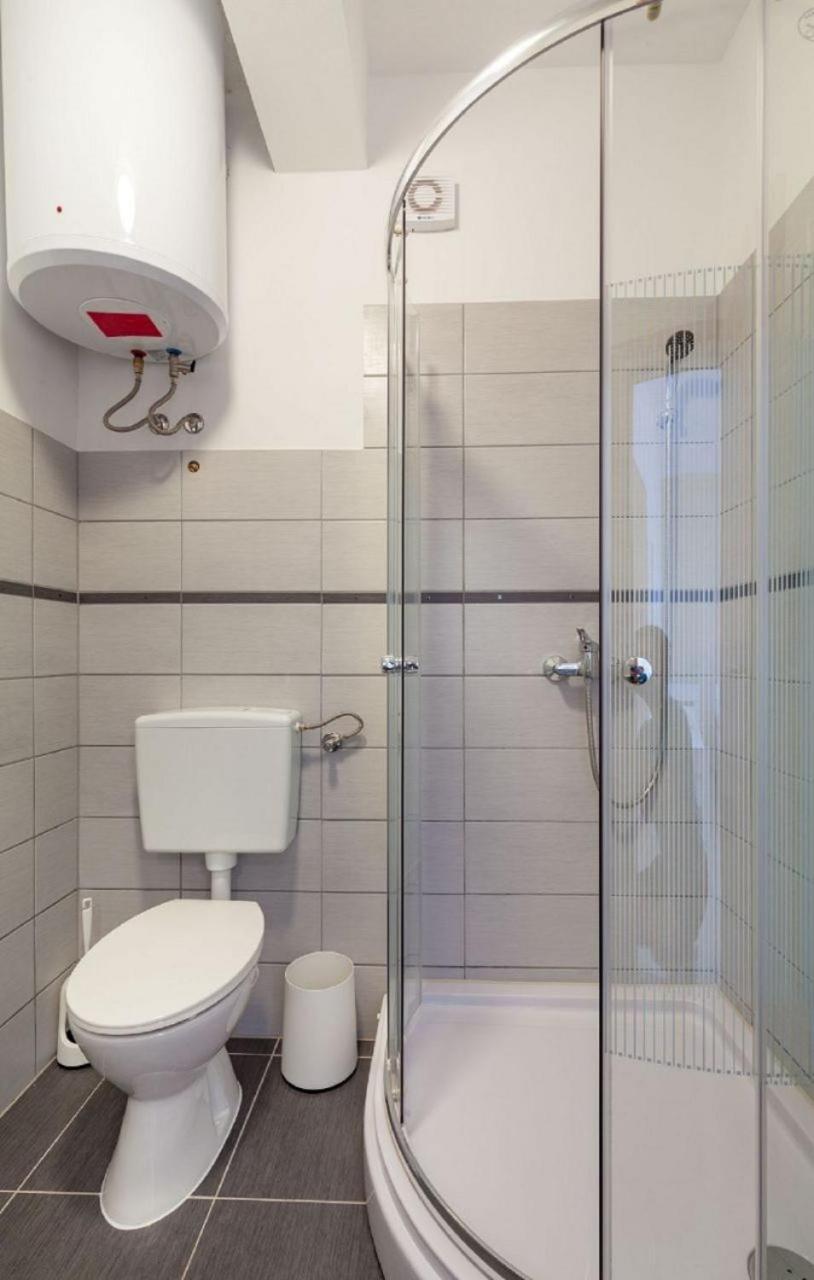Apartments Ana - Free Parking Stanici Kültér fotó